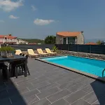 Feriehus Panorama Vrbnik (Primorje-Gorski Kotar)